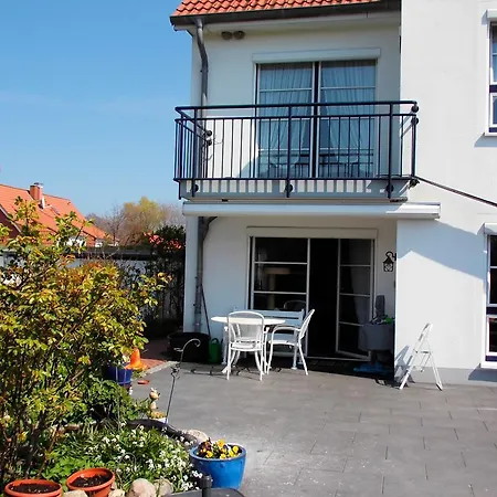 Haus Brahmst #26455 شقة