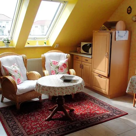Haus Brahmst #26455 * شاربوتس